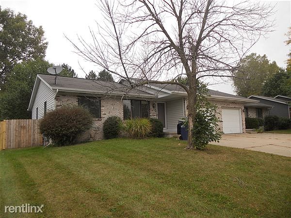 Front of duplex