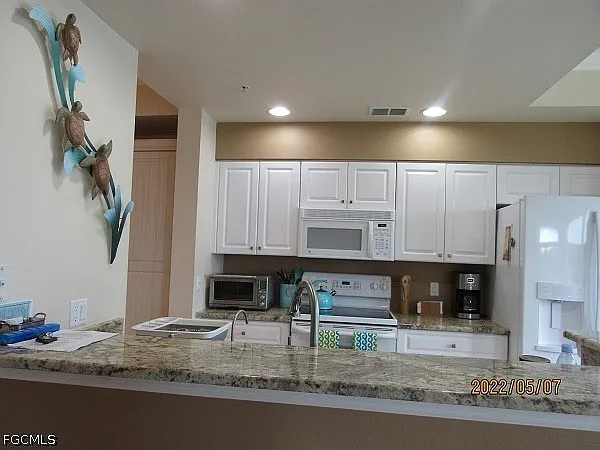 10391 Butterfly Palm Dr #1036 — Photo 6