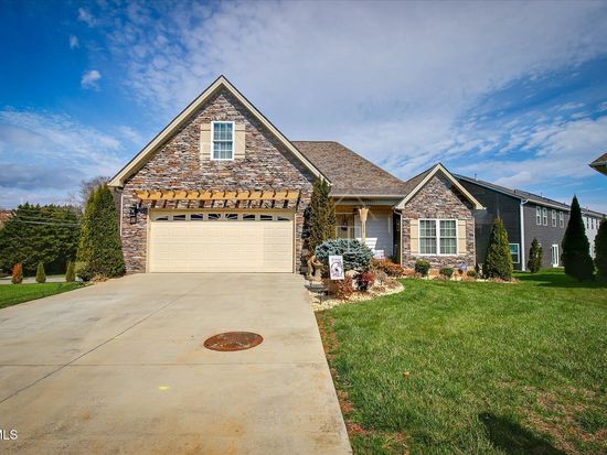 1228 Downing Pl, Kingsport, TN 37663