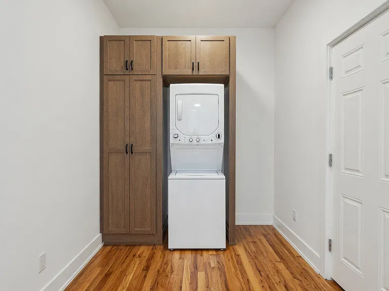 1742 N California Ave #2R — Photo 7