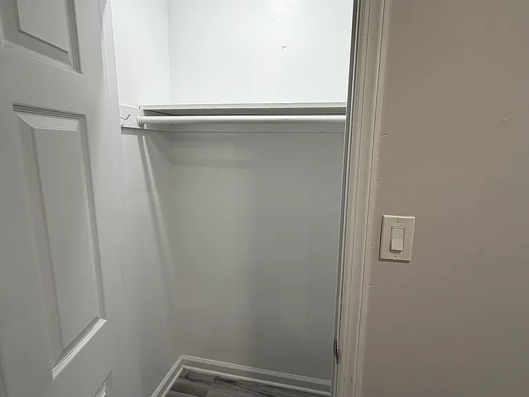 Closet Bedroom #2