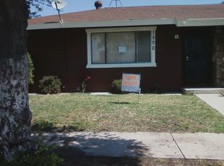 1590 W Ramona Dr, Rialto, CA 92376