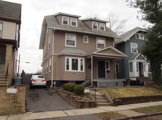 17 Maple Ter, East Orange, NJ 07018