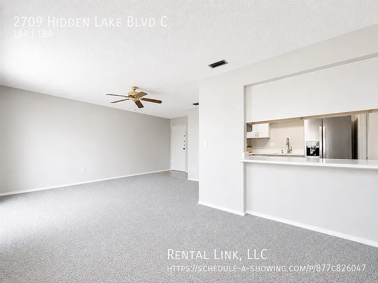 2709 Hidden Lake Blvd #C — Photo 3