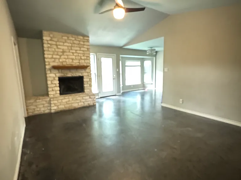 2103 Tonto Ln — Photo 4