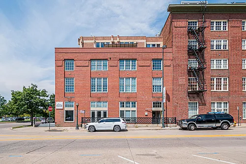 1301 Wazee St Photo 1