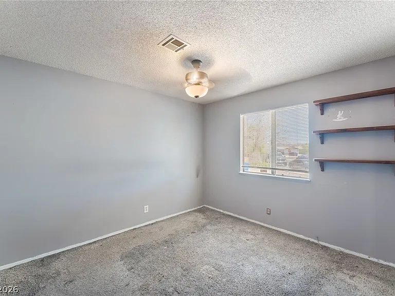 4268 Hampshire Cir — Photo 20