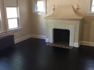 2453 N 17th St APT 12, Milwaukee, WI