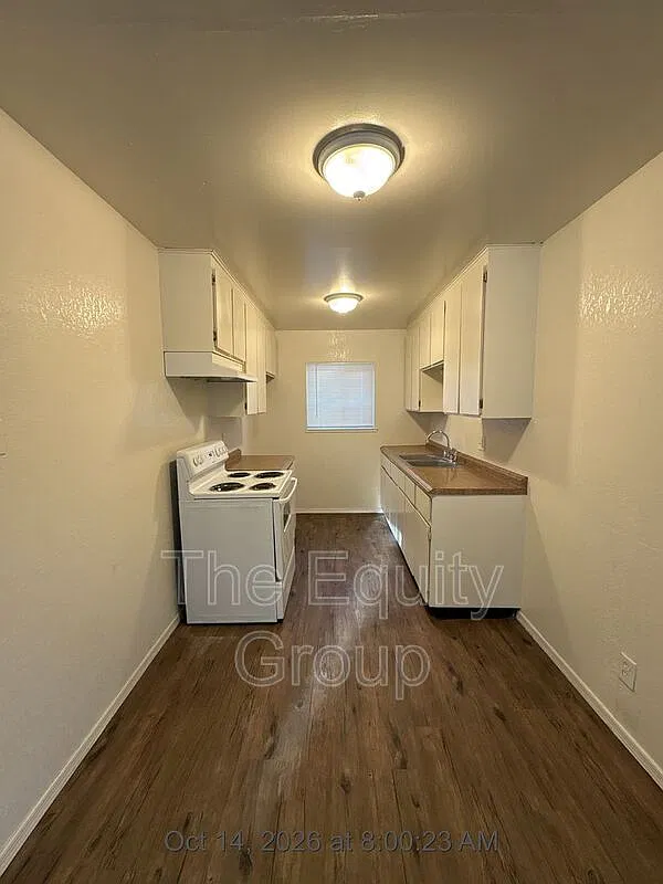 2 bed, 1.0 bath, 740 sqft, $950 — Photo 4