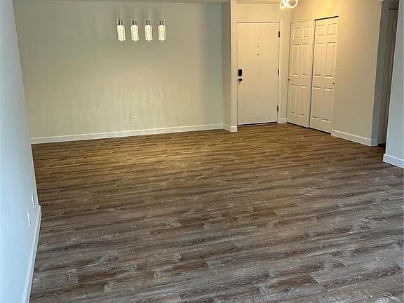 4th image of 15593 Bedford Forge Dr APT 19