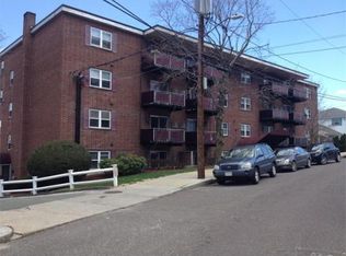 70 Warren Ave APT 1-2, Chelsea, MA 02150