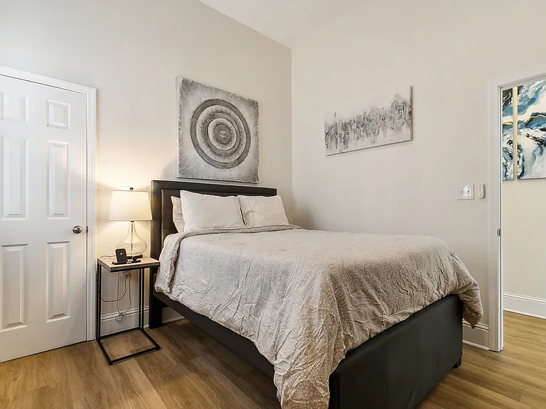 Bedroom #1