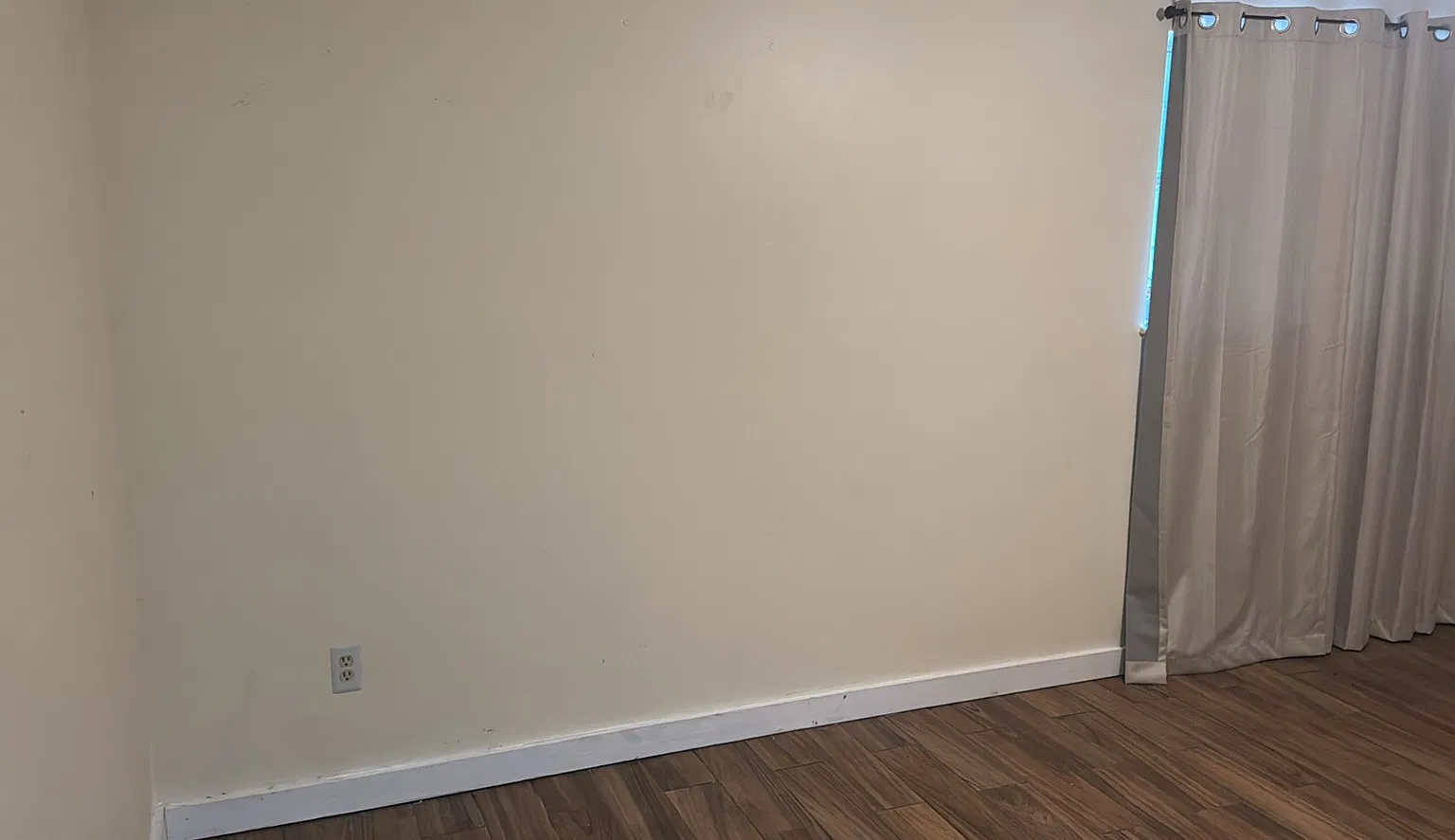 Studio, 500 sqft, $1,500 — Photo 4
