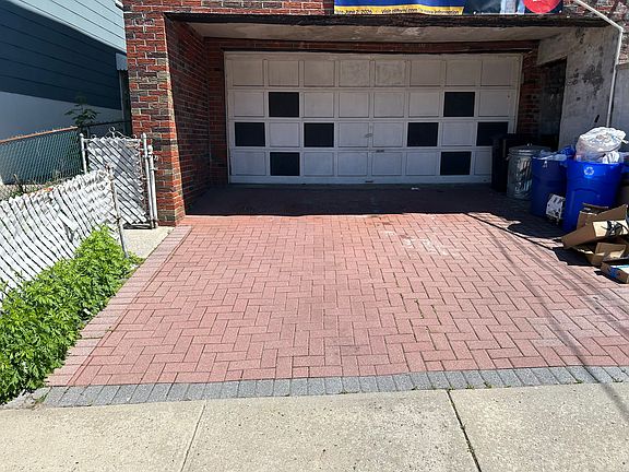 3rd image of 8426 Liberty Ave Floor 1