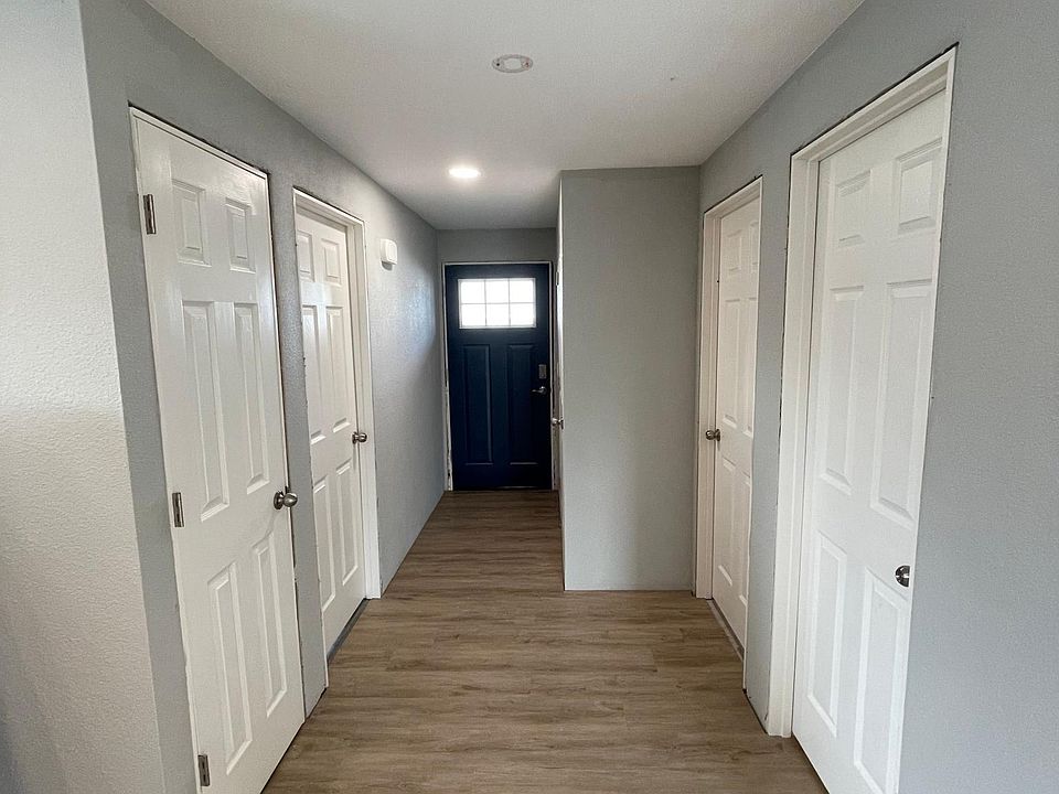 1st image of 3008 S Puget Sound Ave