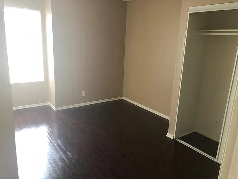 550 Williamson Ave #15 — Photo 18
