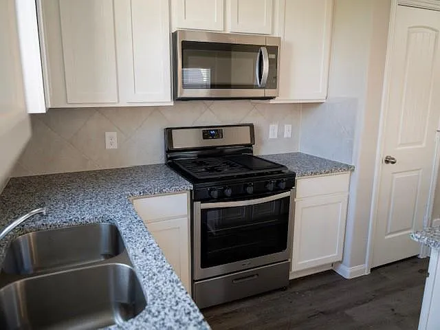 2533 Sturgeon Way — Photo 4