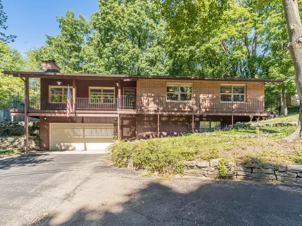 1720 Evanston Ave, Kalamazoo, MI 49008