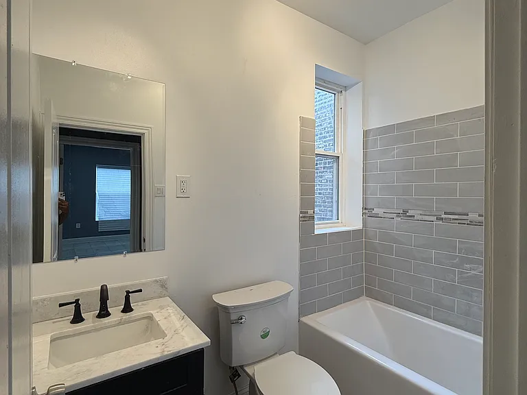 6335 S Elizabeth St #1234 — Photo 7