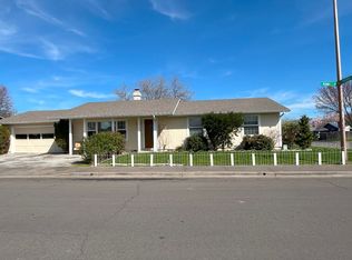 2570 Aztec Ave, Medford, OR 97501