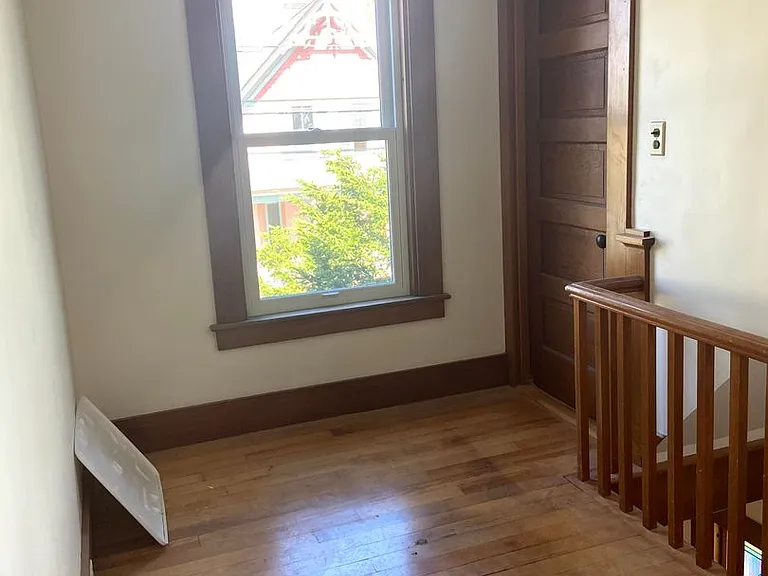 3 Allen St — Photo 14