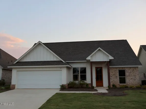 113 Southern Oak Way, Canton, MS 39046