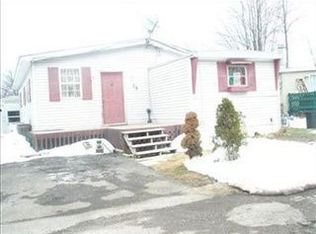 39 Eddy Rd, Madison, OH 44057