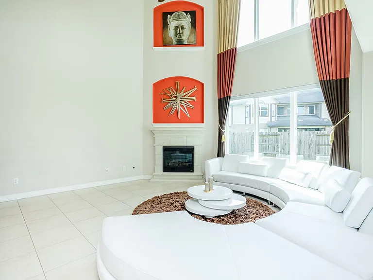 4622 Regal Shadow Ln — Photo 6