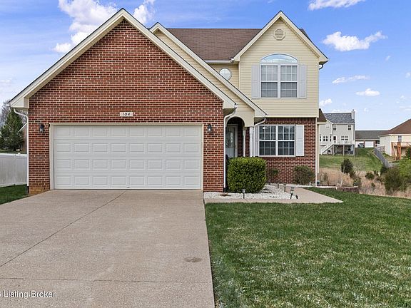 2nd image of 104 Briarcliff Ct