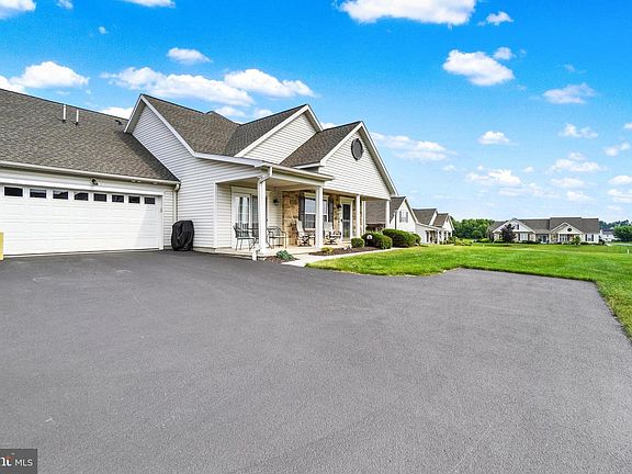 3rd image of 161 Mineral Dr #29C