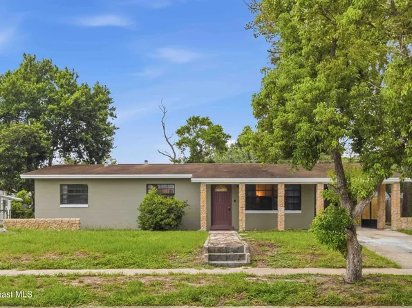 585 Sunrise Dr S, Titusville, FL 32780