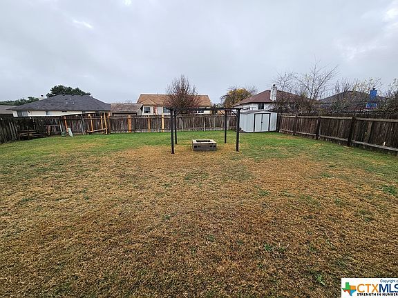 4th image of 5008 Glenoak Dr