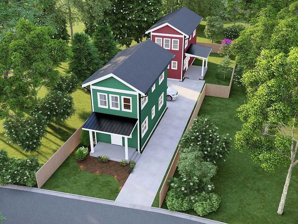 2nd image of 1410C Maplewood Dr