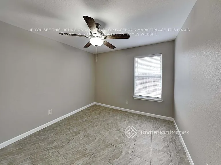 1154 Terra St — Photo 13