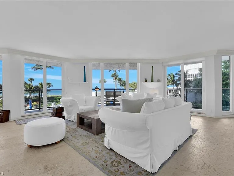 4901 Gulf Shore Blvd N #201 — Photo 4