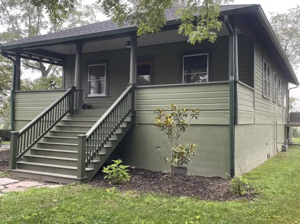 12 Sals Ln, Brevard, NC 28712