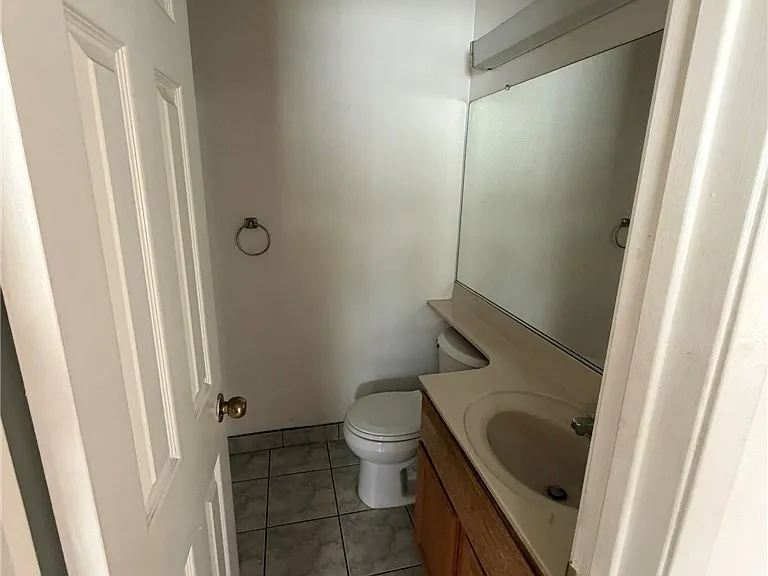 4246 La Rica Ave #A — Photo 7