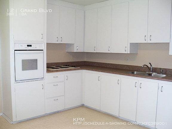 5th image of 121 Grand Blvd