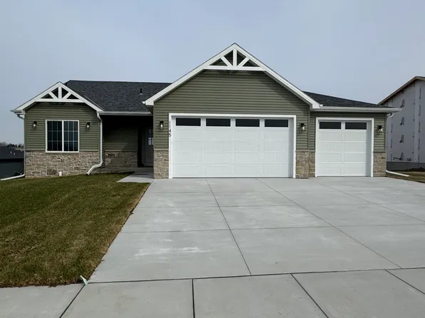 1209 S 9th Ave, Ashland, NE 68003