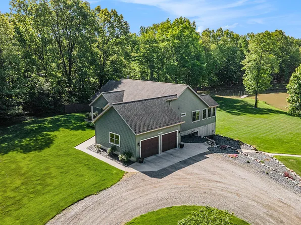 5525 Jensen Rd, Fruitport, MI 49415