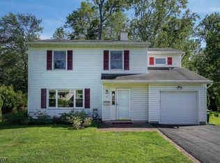9 Glenwood Ave #1, Lake Hiawatha, NJ