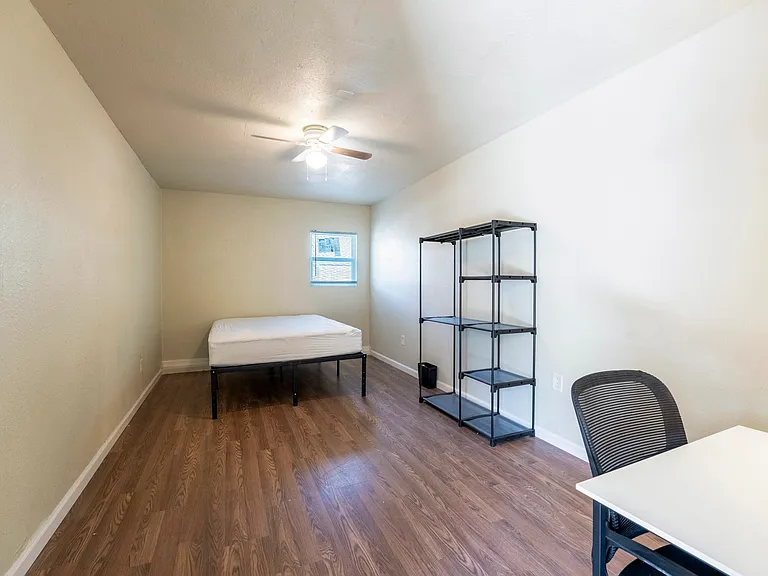 Pioneer Ln — Photo 1