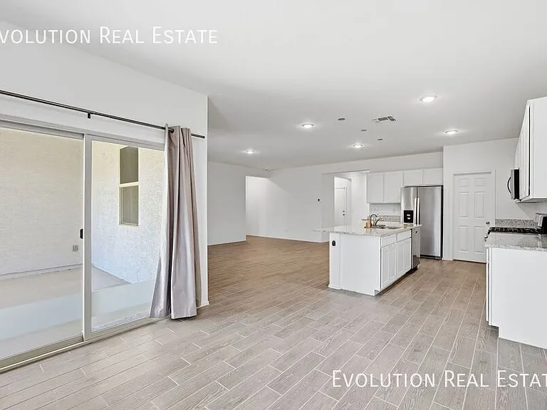 11852 N Stanton Ct — Photo 8