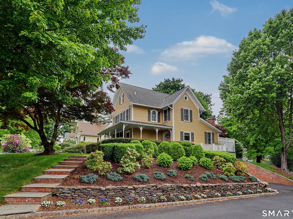1st image of 36 Catoonah Street #18