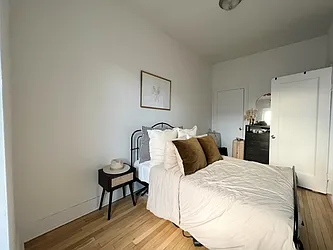 Rented by K & O Realty Associates Inc.