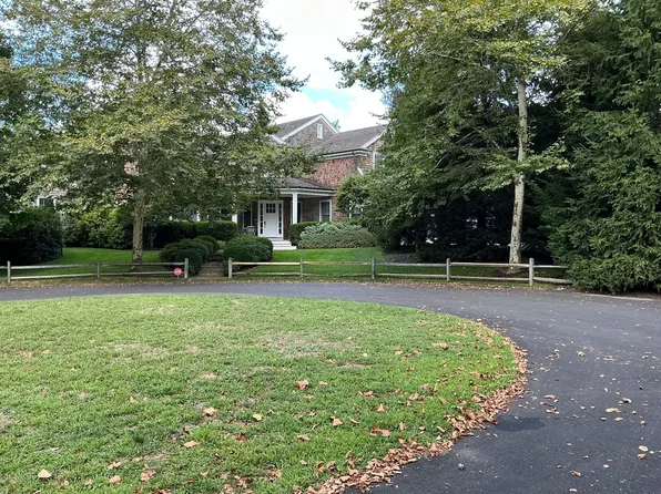 50 Talmage Ln, East Hampton, NY 11937