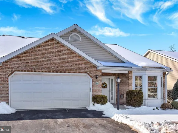 33 Creek Bank Dr, Mechanicsburg, PA 17050