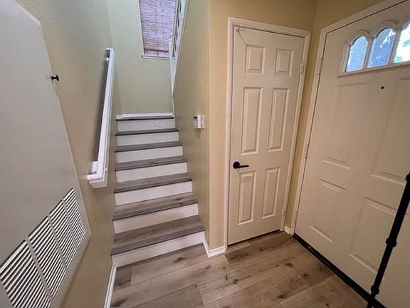 2nd image of 688 Indian Oak Ln Unit 105