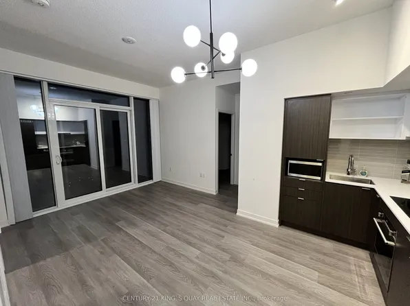 55 Cooper St, Toronto, ON