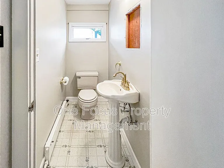 25 N Glenbrook Ave — Photo 7